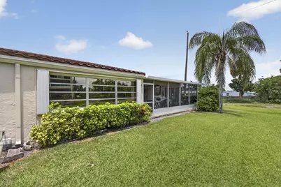 2651 Boundbrook Boulevard, West Palm Beach, FL 33406 - Photo 38