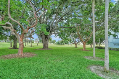 3005 Portofino Isle #N2, Coconut Creek, FL 33066 - Photo 2
