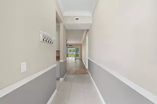 24 Harbour Isle Dr W, Fort Pierce, FL 34949 - Photo 8