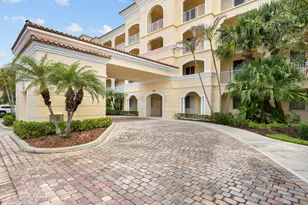 24 Harbour Isle Dr W, Fort Pierce, FL 34949 - Photo 38