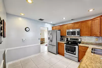 1710 NW 111th Terrace, Pembroke Pines, FL 33026 - Photo 30