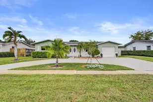 1710 NW 111th Terrace, Pembroke Pines, FL 33026 - Photo 1
