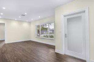 1041 SW 4th St, Boca Raton, FL 33486 - Photo 4