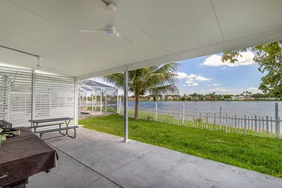 6466 Buena Vista Drive, Margate, FL 33063 - Photo 6