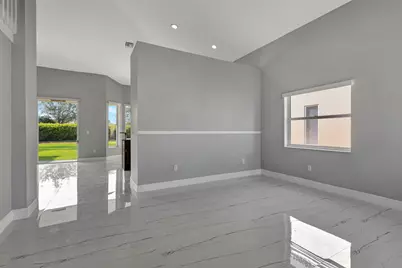 4190 Bahia Isle Circle, Wellington, FL 33449 - Photo 10