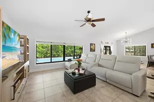 1630 NW 118th Ave, Pembroke Pines, FL 33026 - Photo 8