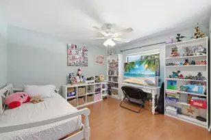 1630 NW 118th Ave, Pembroke Pines, FL 33026 - Photo 20