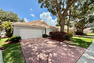 10921 Royal Caribbean Cir, Boynton Beach, FL 33437 - Photo 2