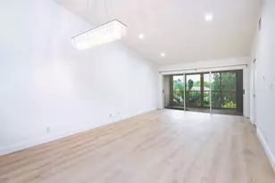 380 NW 67th St, Boca Raton, FL 33487 - Photo 14