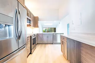 380 NW 67th St, Boca Raton, FL 33487 - Photo 10