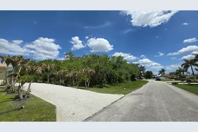3909 SW Leesburg Street, Port Saint Lucie, FL 34953 - Photo 2