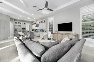 130 Gardenia Isles Dr, Palm Beach Gardens, FL 33418 - Photo 14