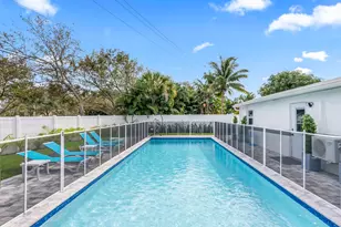 4990 NW 2nd Ct, Boca Raton, FL 33431 - Photo 14