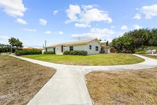 5066 NW 3rd Ave, Boca Raton, FL 33431 - Photo 4