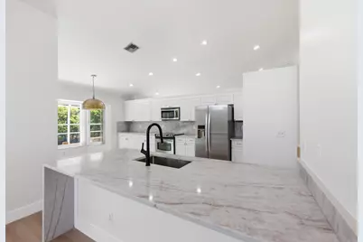 7710 NW 87th Avenue, Tamarac, FL 33321 - Photo 22