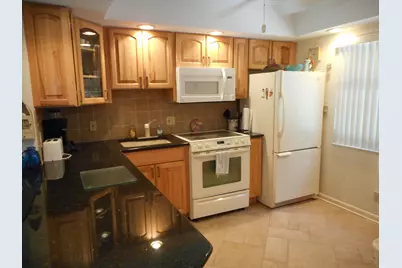 291 Mercury Road #2, Juno Beach, FL 33408 - Photo 2