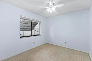 975 4th Ln, Vero Beach, FL 32962 - Photo 16