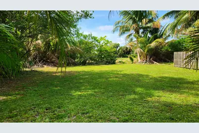 6522 NW 1st Street, Margate, FL 33063 - Photo 18