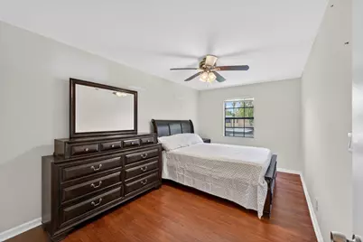 9409 NW 42nd Street, Sunrise, FL 33351 - Photo 12
