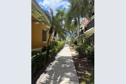 132 Greenwich Circle, Jupiter, FL 33458 - Photo 4