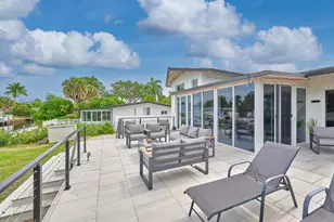 2426 Key Largo Ln, Fort Lauderdale, FL 33312 - Photo 18