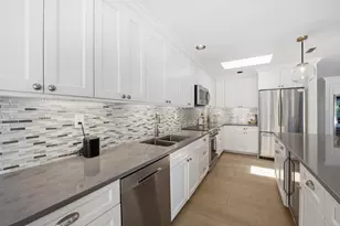 5854 Pinebrook Dr, Boca Raton, FL 33433 - Photo 10