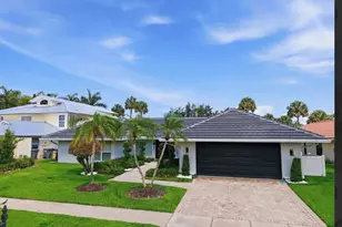5854 Pinebrook Dr, Boca Raton, FL 33433 - Photo 4