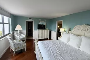 5200 N Ocean Dr, Singer Island, FL 33404 - Photo 14