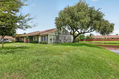 4851 Orleans Court #D, West Palm Beach, FL 33415 - Photo 2