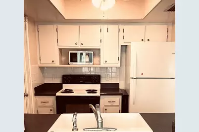 119 SW 10th Court, Boynton Beach, FL 33426 - Photo 8