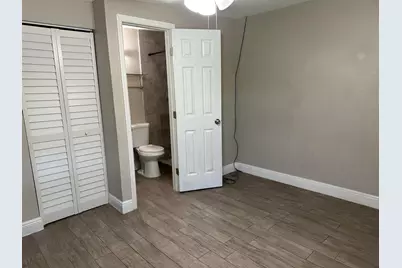 8070 E Rose Marie Ave Avenue E, Boynton Beach, FL 33472 - Photo 8