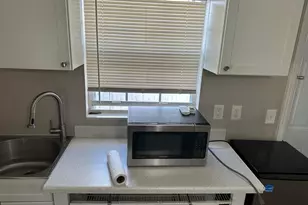 8070 E Rose Marie Ave Ave E, Boynton Beach, FL 33472 - Photo 6