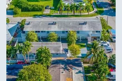 720 NE 7th Street #2a, Hallandale Beach, FL 33009 - Photo 12