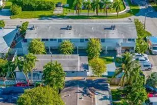 720 NE 7th St, Hallandale Beach, FL 33009 - Photo 12