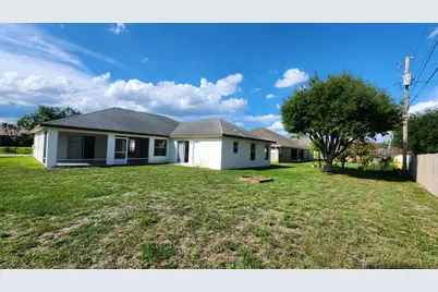 474 SW Namoit Place, Port Saint Lucie, FL 34953 - Photo 4