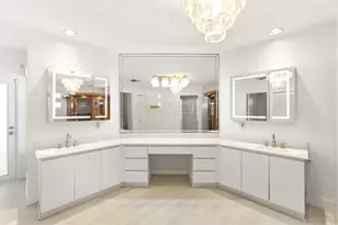 5900 Bayview Dr, Fort Lauderdale, FL 33308 - Photo 28
