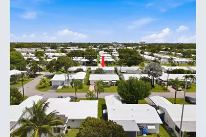220 Leisure Boulevard, Pompano Beach, FL 33064 - Photo 22