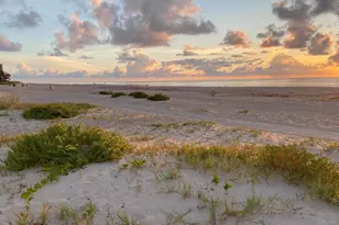 1221 Singer Dr, Singer Island, FL 33404 - Photo 28