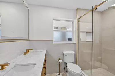 1221 Singer Drive, Singer Island, FL 33404 - Photo 16