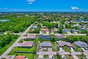 27841 Wisconsin St, Bonita Springs, FL 34135 - Photo 16