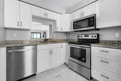 7310 Ashford Place #704, Delray Beach, FL 33446 - Photo 4