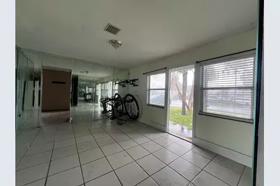 260 NE 42nd Court, Deerfield Beach, FL 33064 - Photo 6
