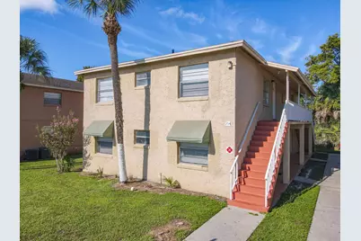 714 Michigan Court #4, Saint Cloud, FL 34769 - Photo 2