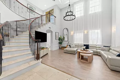 919 Hollywood Boulevard, Hollywood, FL 33019 - Photo 2