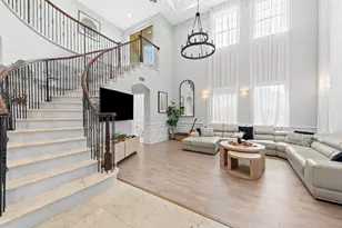 919 Hollywood Blvd, Hollywood, FL 33019 - Photo 2