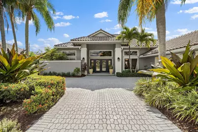 140 Thornton Drive, Palm Beach Gardens, FL 33418 - Photo 2
