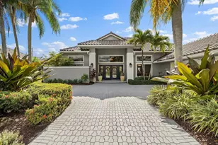 140 Thornton Dr, Palm Beach Gardens, FL 33418 - Photo 2