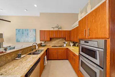 140 Thornton Drive, Palm Beach Gardens, FL 33418 - Photo 8