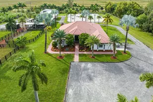 2587 Skipiks Way, Wellington, FL 33470 - Photo 18
