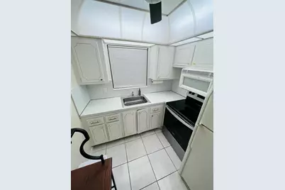 188 Cambridge H, West Palm Beach, FL 33417 - Photo 12